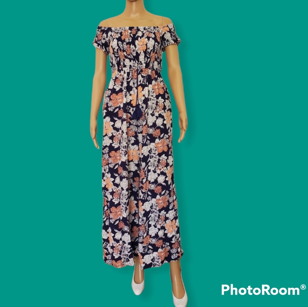 Band Of Gypsies Floral Wide-Leg Jumpsuit  Size Small. Women's